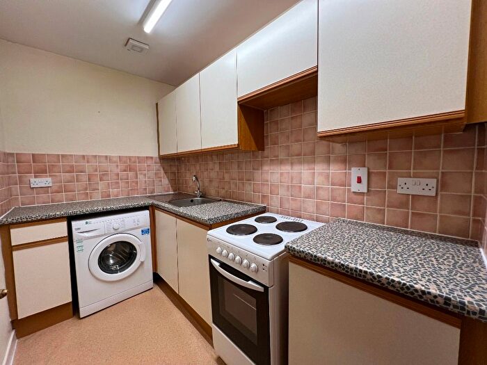 1 Bedroom Flat To Rent In Cleghorn Street, West End, Dundee, DD2