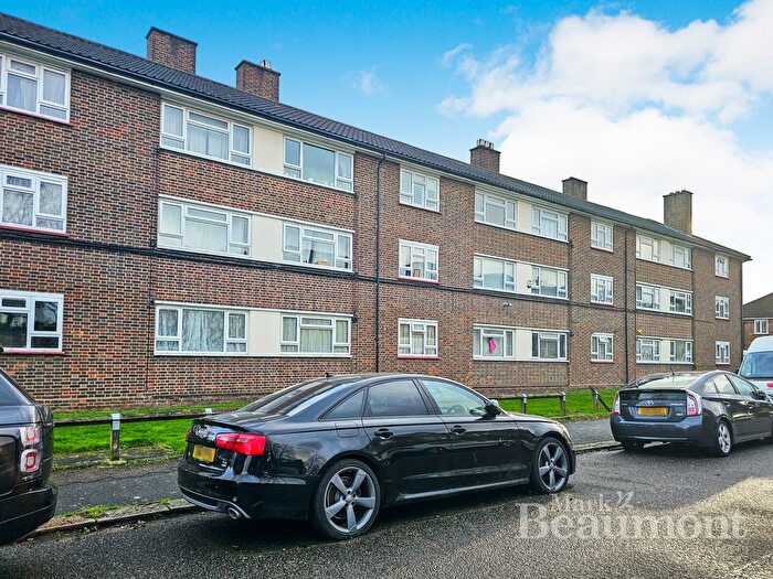 1 Bedroom Flat To Rent In Exbury Road, Catford, London, SE6