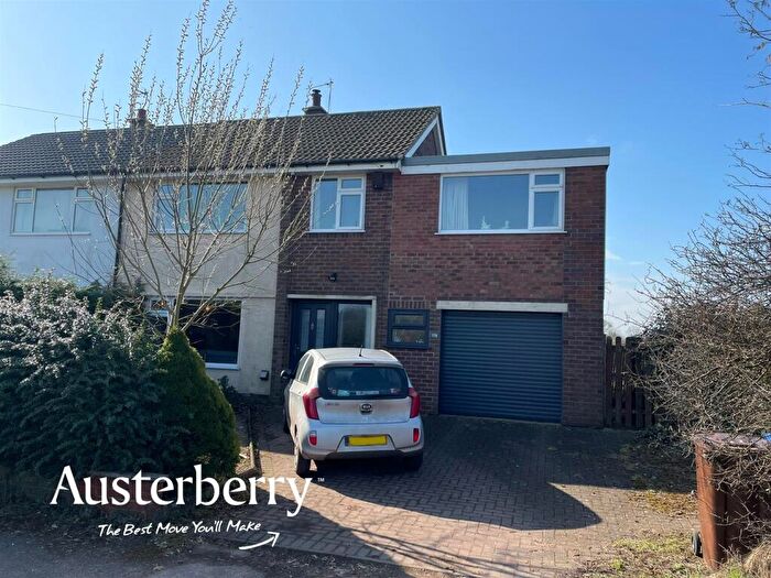 4 Bedroom Semi-Detached House For Sale In Draycott Old Road, Forsbrook, Stoke-On-Trent, ST11