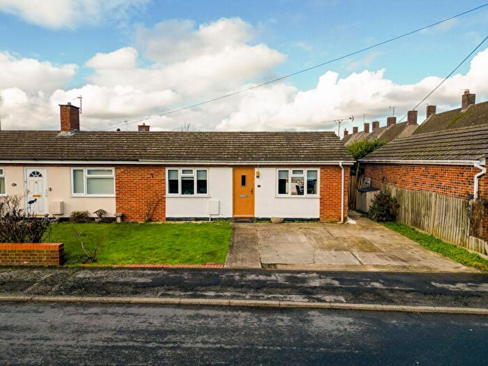1 Bedroom Semi-Detached Bungalow For Sale In Old Orchards, Bierton, HP22