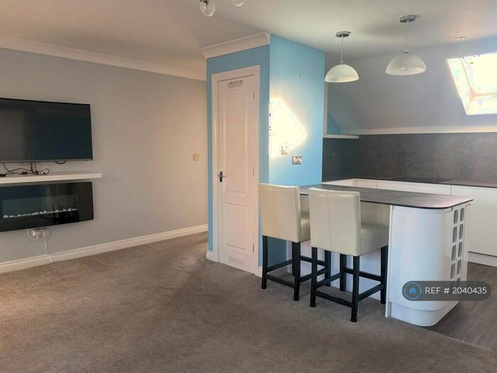 2 Bedroom Detached House To Rent In Bevington Way, St. Neots, PE19