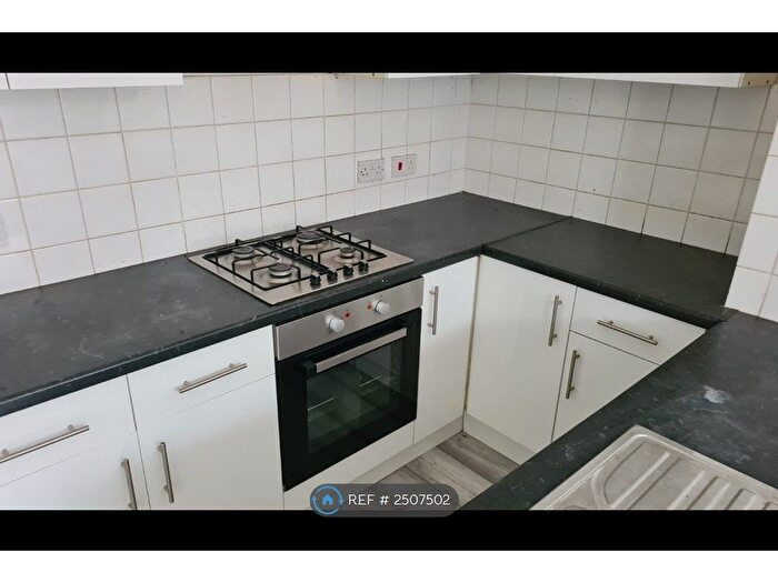 1 Bedroom Flat To Rent In Coltman Street, Hull, HU3