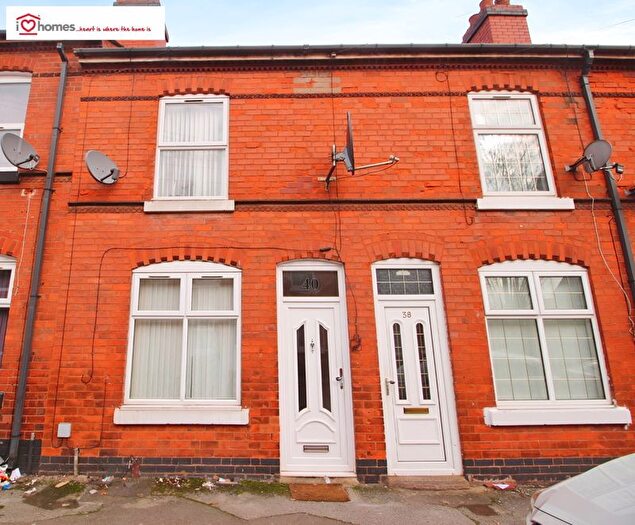 3 Bedroom Terraced House To Rent In Prince Street, Walsall, WS2