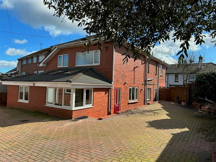 5 Bedroom Property To Rent In Cowick Street, St. Thomas, Exeter, EX4