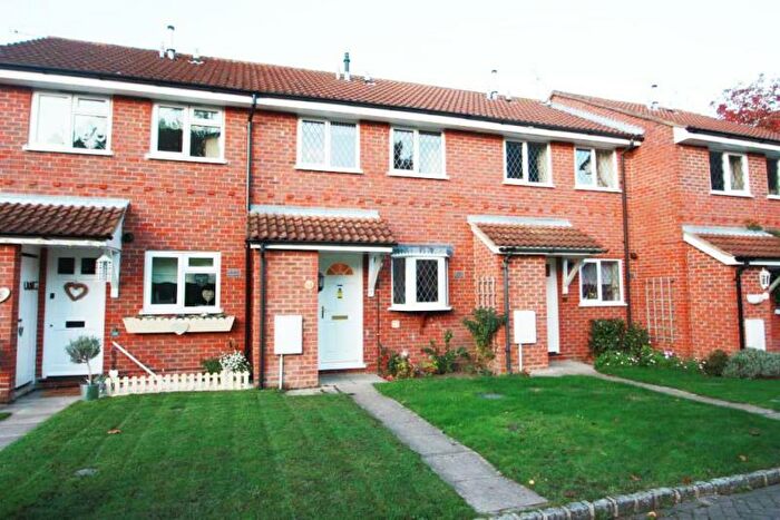 2 Bedroom Terraced House To Rent In Ivy Drive, Lightwater, GU18