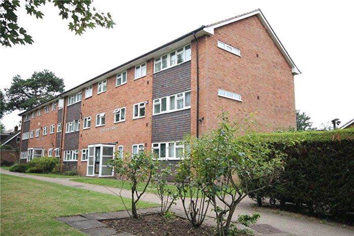 2 Bedroom Apartment To Rent In Pampisford Road, South Croydon, Surrey, CR2