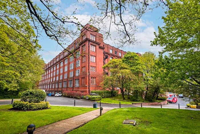 1 Bedroom Apartment To Rent In Blackburn Road, Bolton, Greater Manchester, BL1