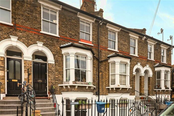 1 Bedroom Flat To Rent In Mabley Street, Hackney, London, E9