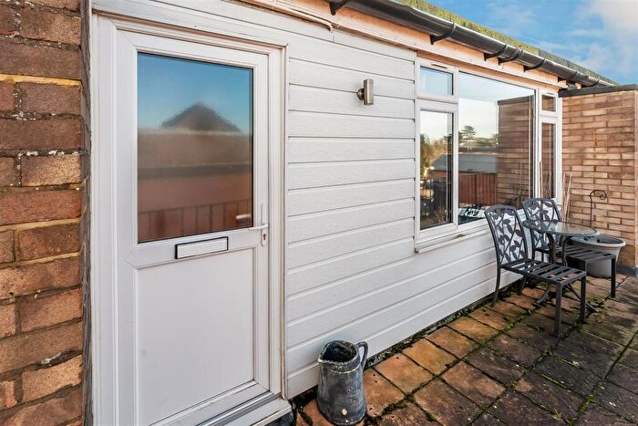 2 Bedroom Apartment For Sale In The Street, Ashtead, KT21
