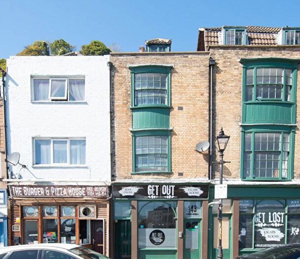 4 Bedroom Terraced House For Sale In Snargate Street, Dover, CT17