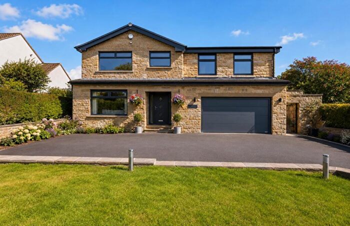 5 Bedroom Detached House For Sale In The Hawthorns, Pinnar Lane, Halifax, HX3