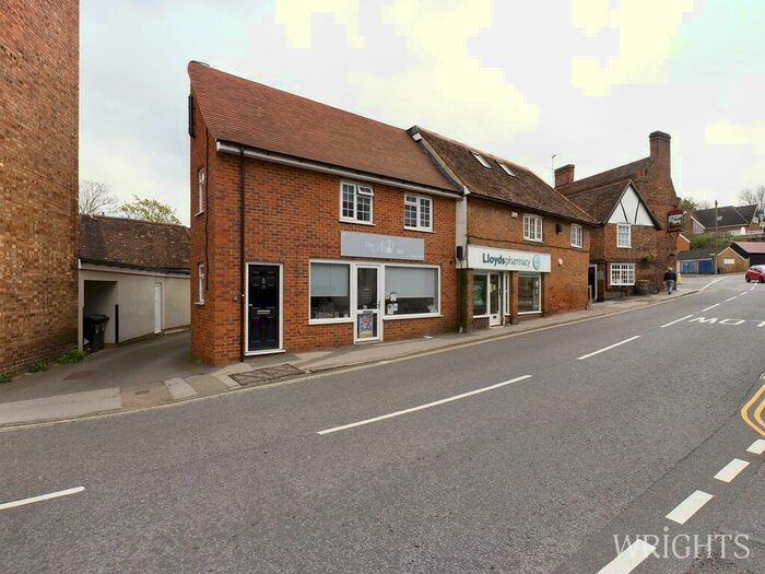 2 Bedroom End Of Terrace House To Rent In High Street, Welwyn, AL6