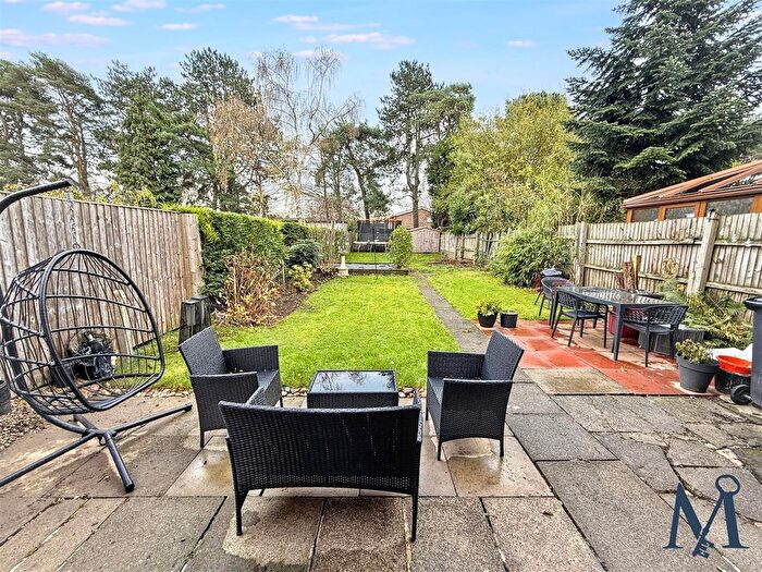 2 Bedroom Semi-detached House For Sale In Meadow Lane, Coalville, LE67