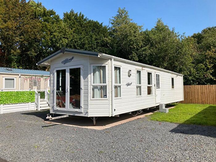 2 Bedroom Mobile/park Home For Sale In Middlemuir Heights, Ayr, KA5