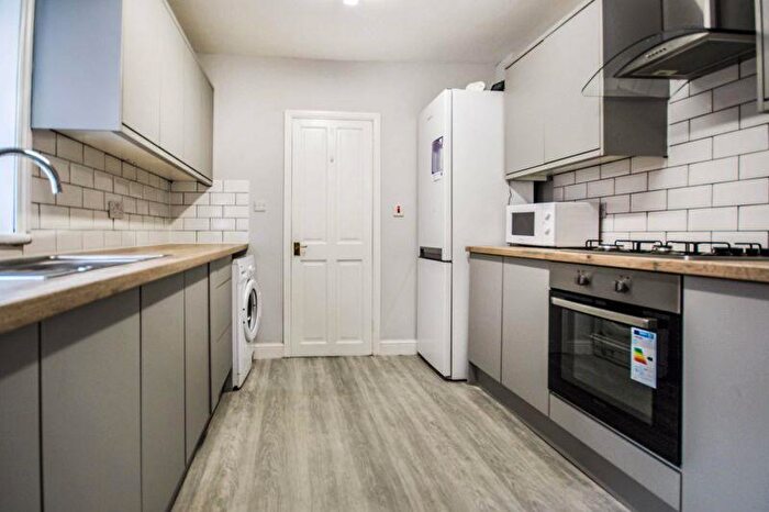 4 Bedroom Detached House To Rent In A Four Bedroom Detached House In Winton!!, BH9