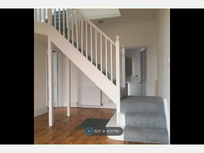 2 Bedroom Maisonette To Rent In Broadway Market, London, E8