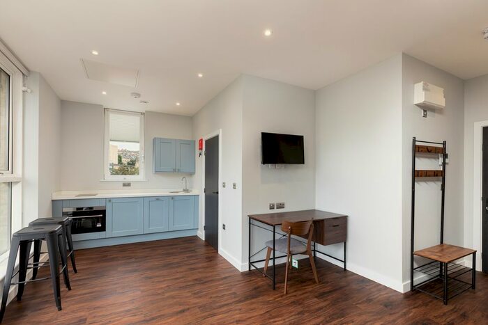 Studio To Rent In Spring Gardens Road, Bath, BA2