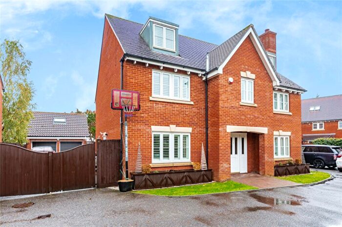 5 Bedroom Detached House For Sale In Albemarle Link, Old Beaulieu, Essex, CM1