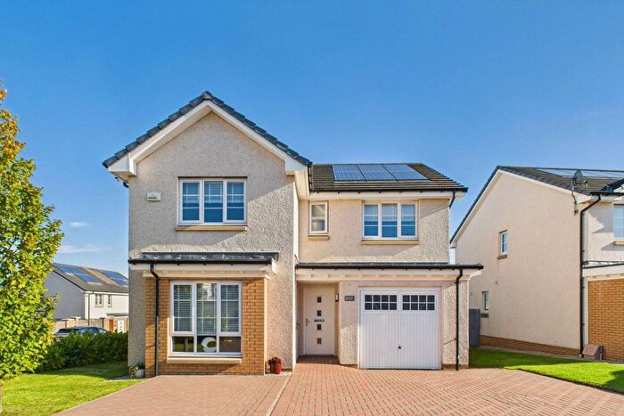 4 Bedroom Detached House For Sale In Dale Avenue, Cambuslang, G72