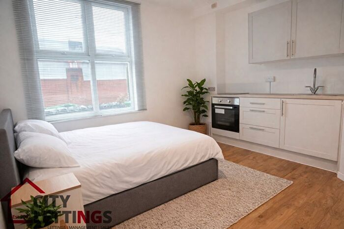 Studio To Rent In Hartley Road, Radford, NG7