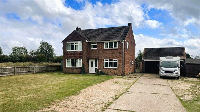 4 Bedroom Detached House To Rent In New Leys Farmhouse, Buckingham Road, Bletchley, MK3