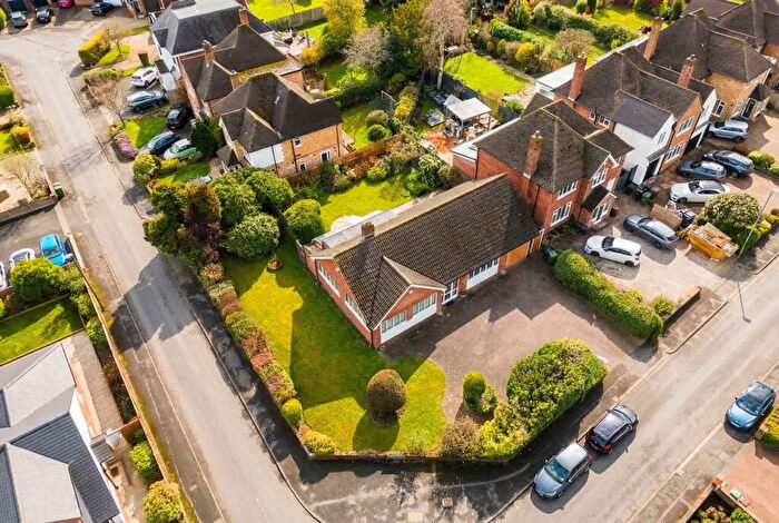 2 Bedroom Detached Bungalow For Sale In Browns Coppice Avenue, Solihull, B91