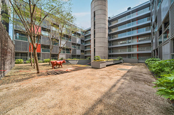 1 Bedroom Apartment For Sale In Ellesmere Street, Manchester, Greater Manchester, M15