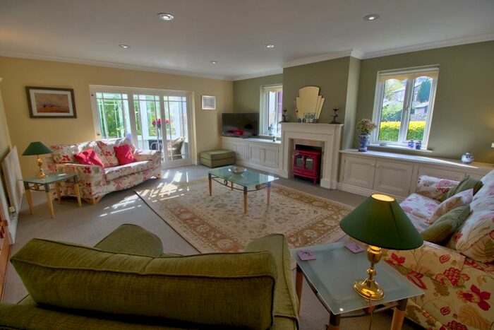 3 Bedroom Detached House For Sale In Oubas Hill, Ulverston, LA12