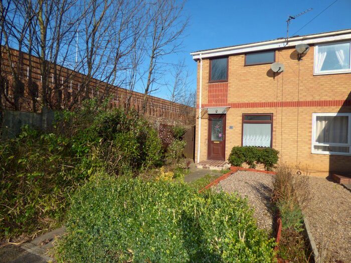 2 Bedroom Terraced House To Rent In Quantock Road, Long Eaton, NG10