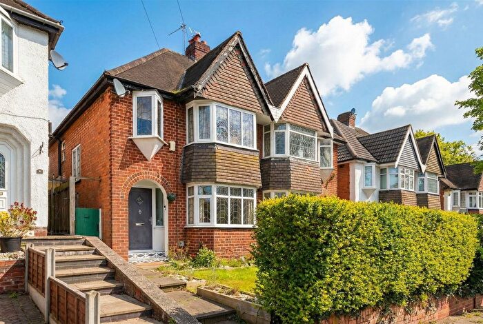 3 Bedroom Semi Detached House For Sale In Elmdon Road, Acocks Green, B27