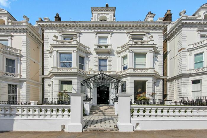2 Bedroom Flat To Rent In Holland Park, London, Kensington &amp; Chelsea, W11
