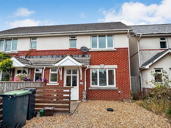 2 Bedroom Semi-Detached House For Sale In Jumpers Road, Christchurch, BH23