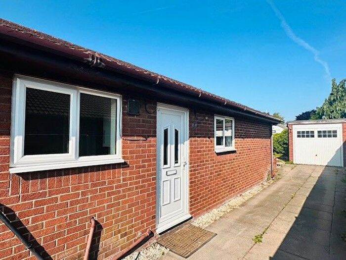 3 Bedroom Bungalow To Rent In Saxon Crossway, Winsford, CW7