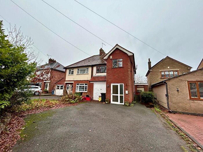 3 Bedroom House To Rent In Blackwood, LE67