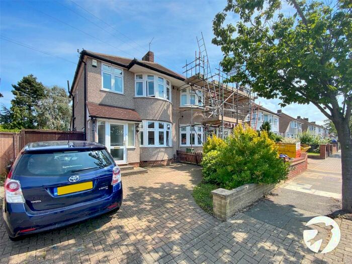 4 Bedroom Semi-Detached House To Rent In Andover Road, Orpington, Kent, BR6