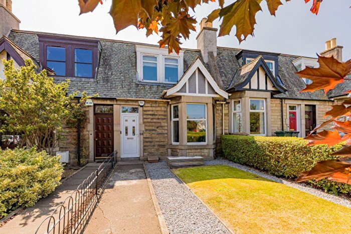 3 Bedroom Terraced House For Sale In Moira Terrace, Craigentinny, Edinburgh, EH7