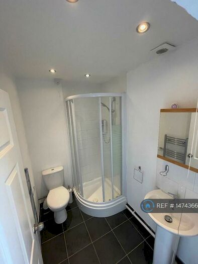 3 Bedroom Flat To Rent In Crompton Street, Derby, DE1