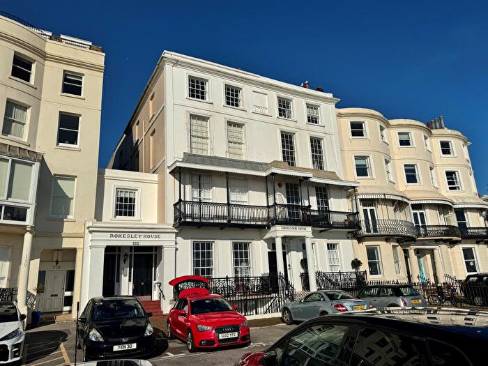 2 Bedroom Penthouse For Sale In Marine Parade, Brighton, BN2