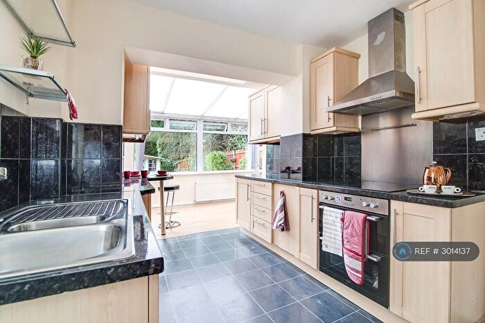 4 Bedroom Detached House To Rent In Grove Lane, Harborne, Birmingham, B17