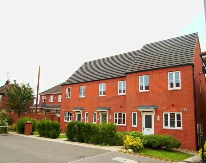 3 Bedroom House To Rent In Pavillion Gardens, LN6