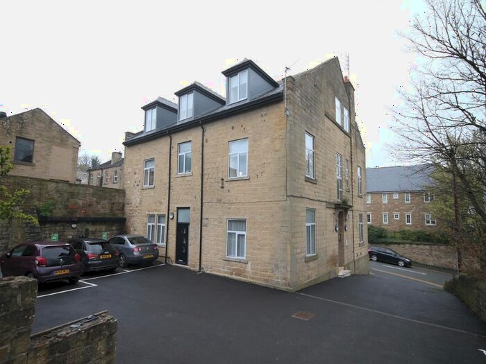 1 Bedroom Flat To Rent In High Street, Idle, Bradford, BD10