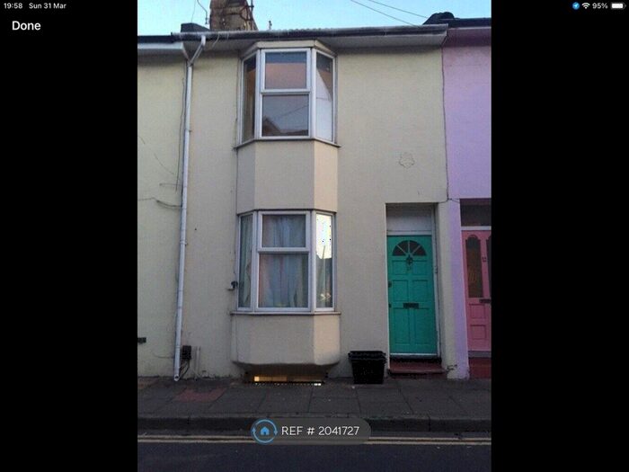 4 Bedroom Terraced House To Rent In Washington Street, Brighton, BN2