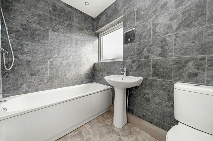 3 Bedroom End Of Terrace House For Sale In Moreton Avenue, Bramhall, SK7