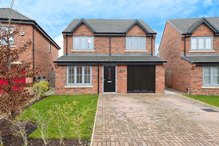 3 Bedroom Detached House For Sale In Farmstead Street, Middlesbrough, TS5