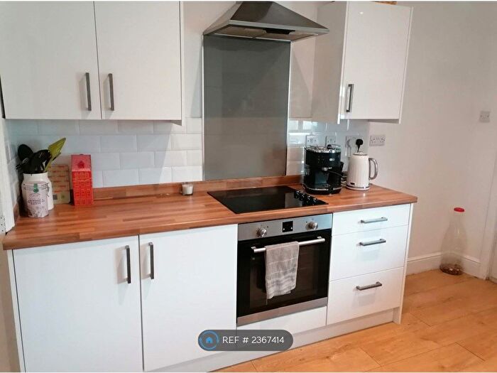 2 Bedroom Semi-Detached House To Rent In Primrose Lane, Killamarsh, Sheffield, S21