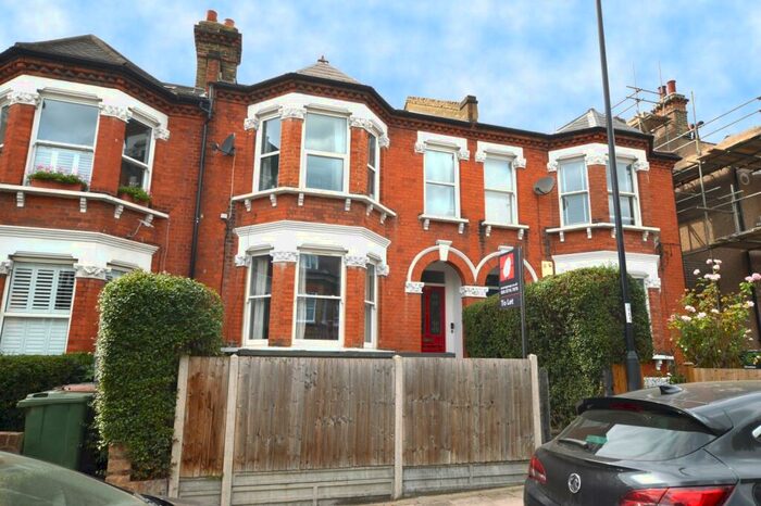 2 Bedroom Maisonette To Rent In Newlands Park Sydenham, SE26