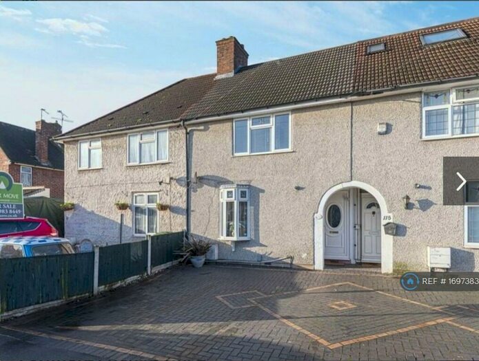 3 Bedroom Terraced House To Rent In Halbutt Street, Dagenham, RM9