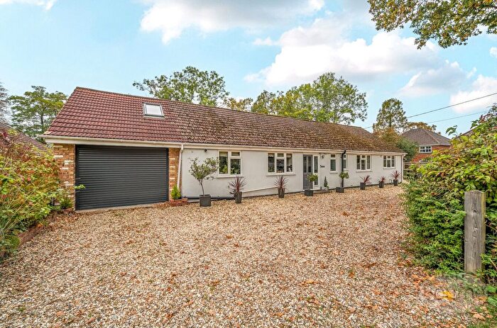 5 Bedroom Detached House For Sale In Old Rectory Drive, Ash, Surrey, GU12
