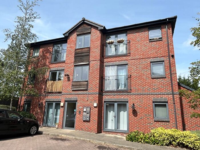 2 Bedroom Apartment To Rent In Kilner Court, Conisbrough, DN12