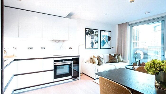 1 Bedroom Flat To Rent In Garrett Mansions, Edgware Road, W2
